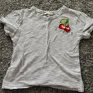 Great condition women’s crop express tee